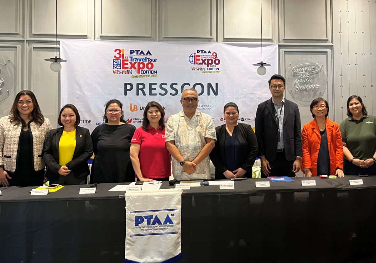 PTAA TravelTour Expo press conference panel group photo.